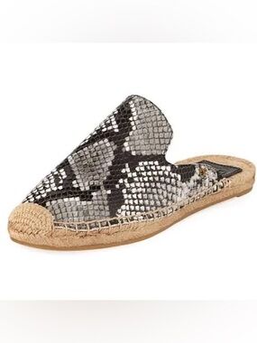 Tory Burch Max Espadrille mules featuring a snake-print. Size 8